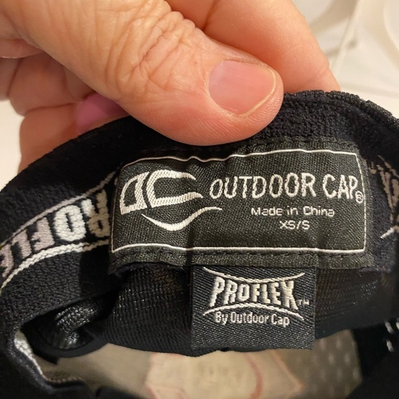 REDS by Outdoor Cap fitted Hat XS/S (CN) - Picture 10 of 13